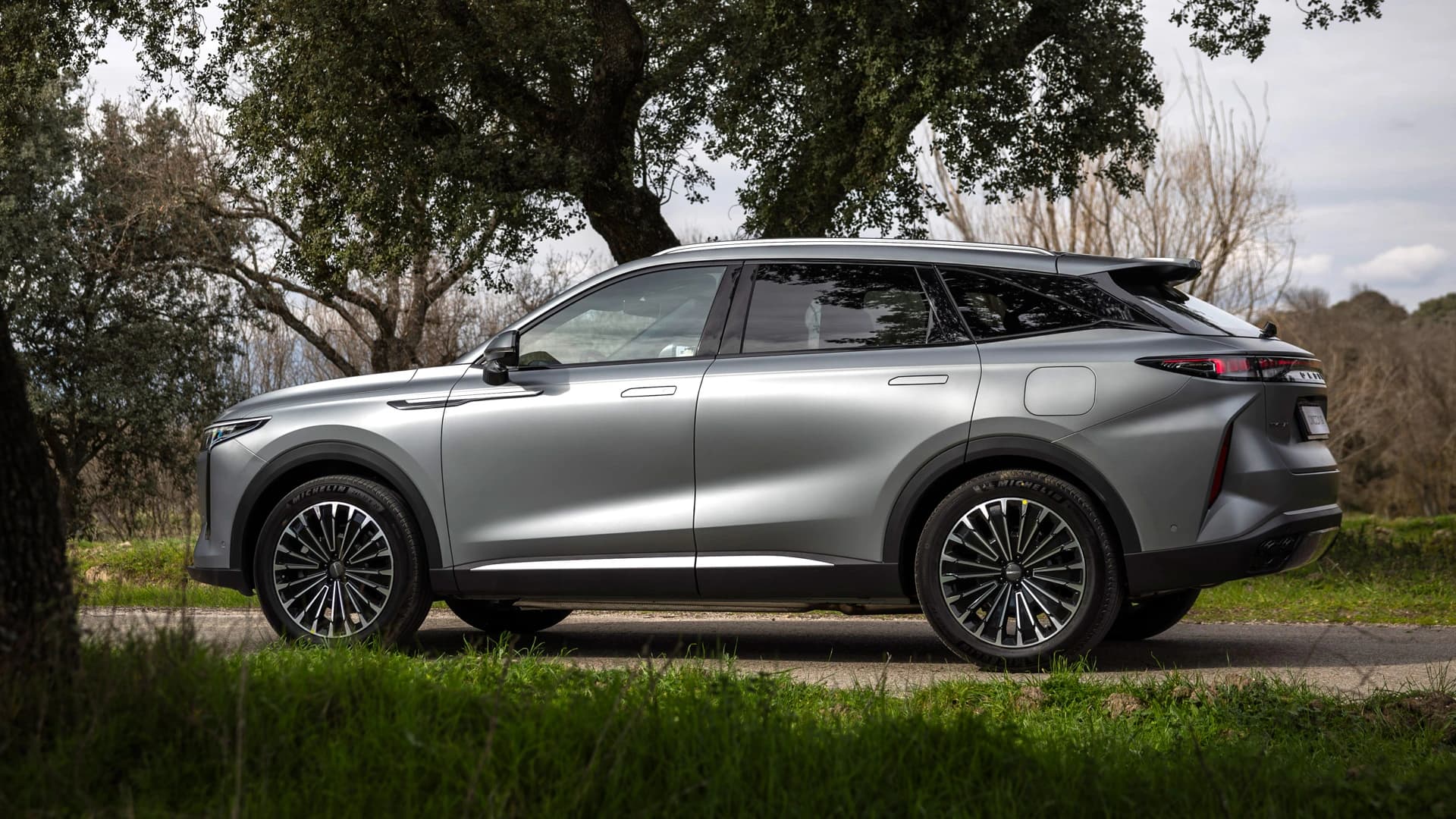 omoda-9-phev-3